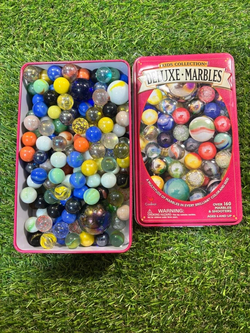 Cardinal Deluxe Marbles Tin Over 160 Glass Marbles & Shooters